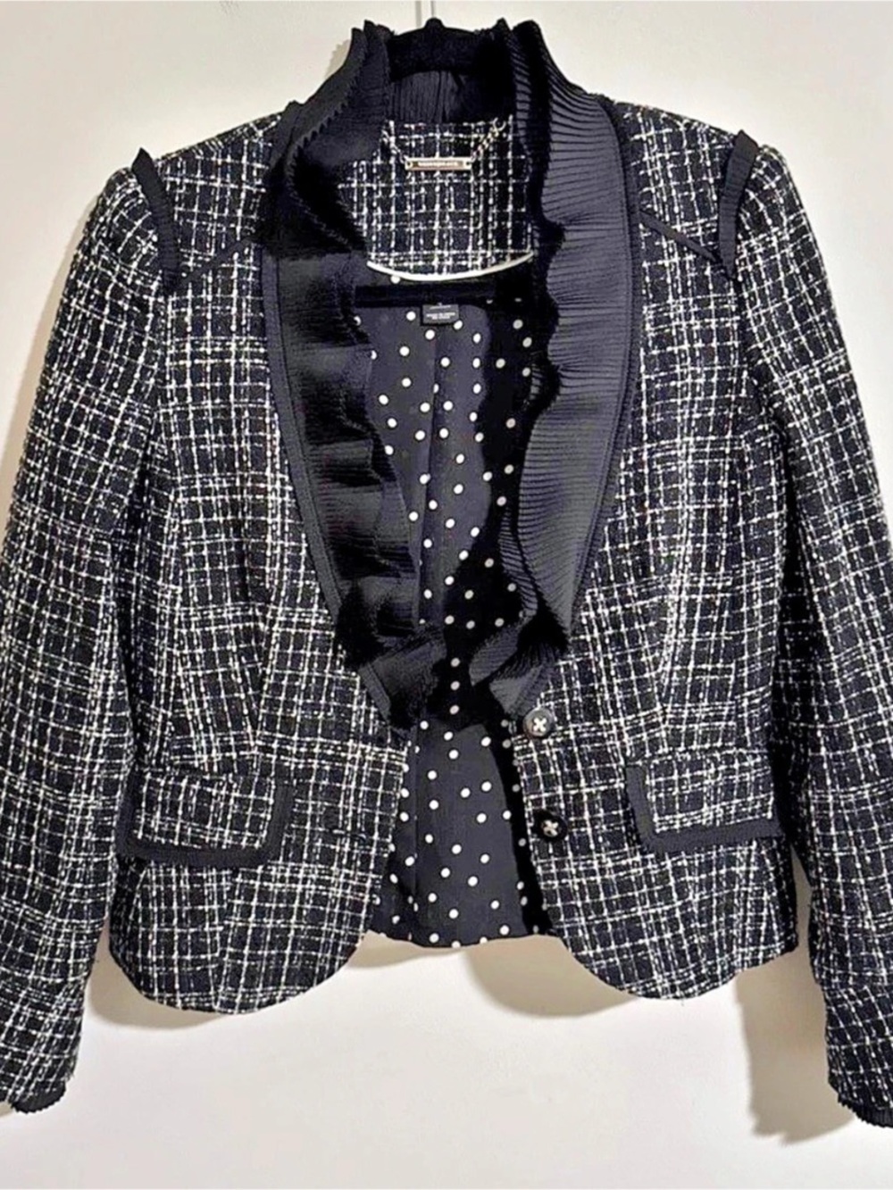 WHBM Ruffle Tweed Black White Blazer Size 6